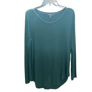 Women's green long sleeved layer shirt - Size Medium
